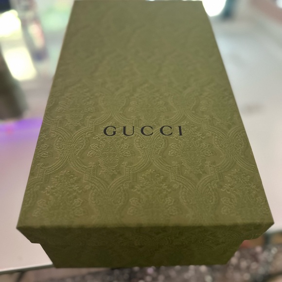 ✨•GUCCI NEW authentic Women’s GG Rhyton Sneakers•✨ - Picture 6 of 12